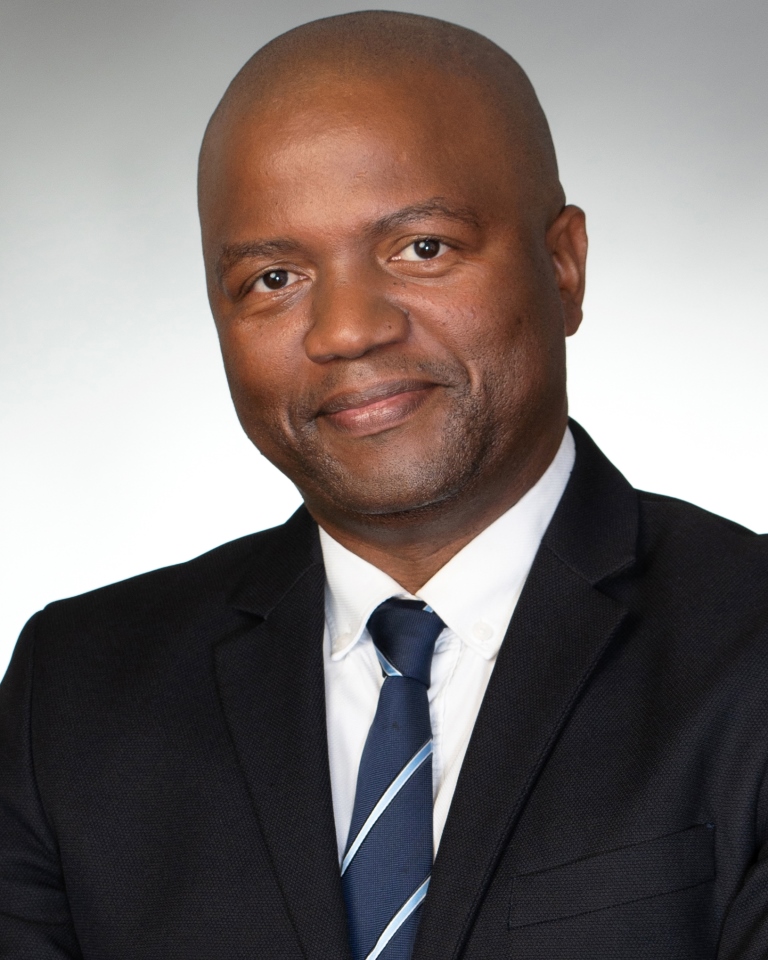 Mr Thokozani Mhlongo