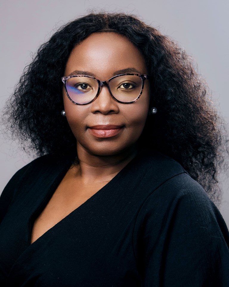 Ms S Dlungwane